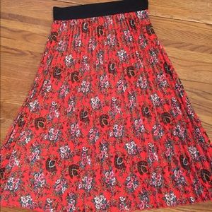 Pleated Midi Skirt with Elastic waist